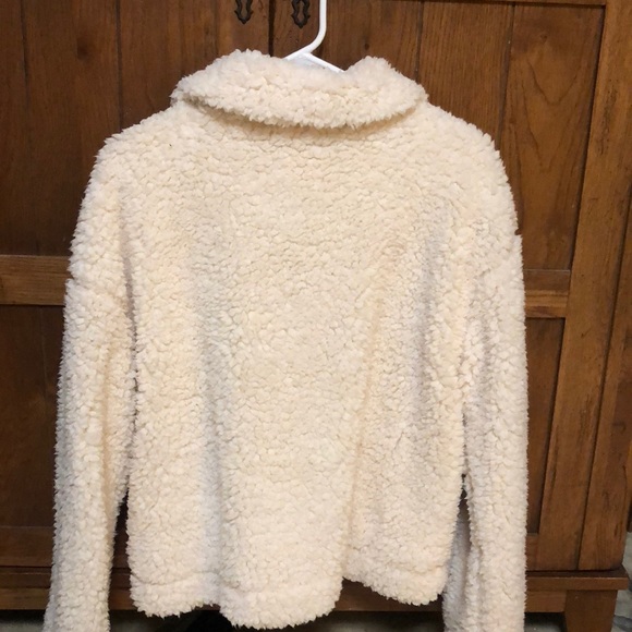 white sherpa quarter zip - Picture 2 of 2